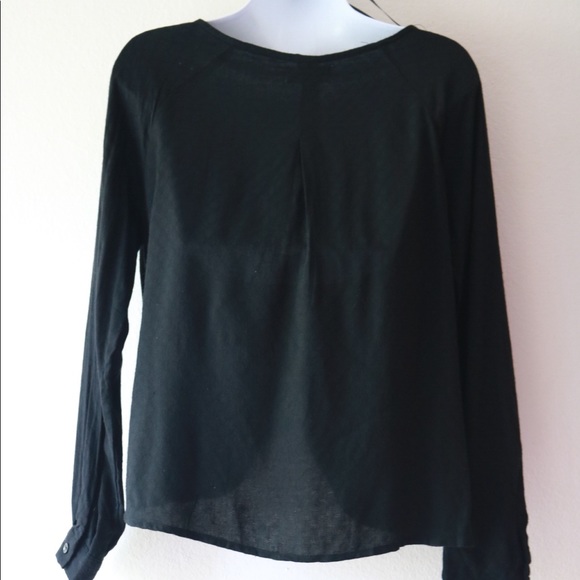 🔥Urban Outfitters twist front top - Picture 3 of 9